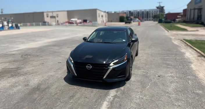 Thumbnail: 2025 Nissan Altima - 1