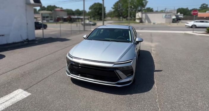 Thumbnail: 2026 Hyundai Sonata - 1