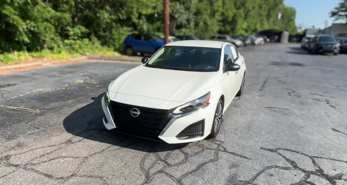Thumbnail: 2025 Nissan Altima - 1