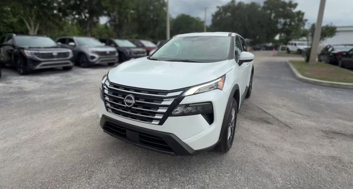 Thumbnail: 2026 Nissan Rogue - 1