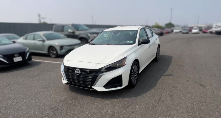 Thumbnail: 2025 Nissan Altima - 1
