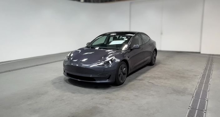 Thumbnail: 2023 Tesla Model 3 - 1