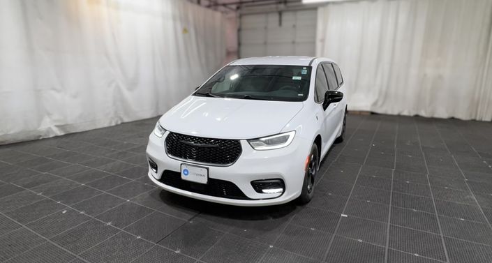 Thumbnail: 2024 Chrysler Pacifica - 1
