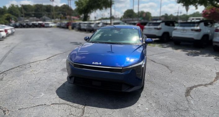 Thumbnail: 2025 Kia K4 - 1