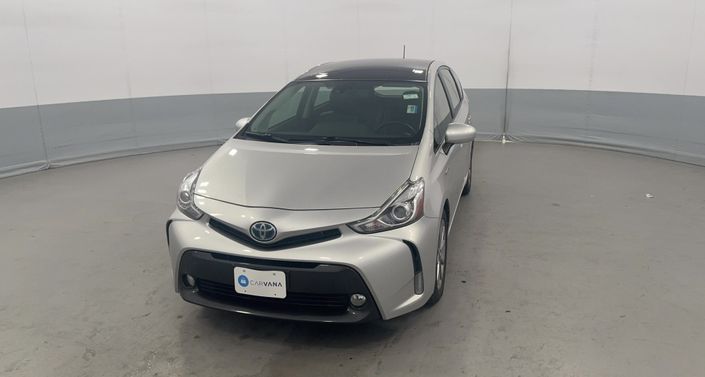 Thumbnail: 2015 Toyota Prius v - 1