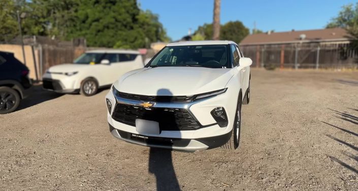 Thumbnail: 2026 Chevrolet Blazer - 1