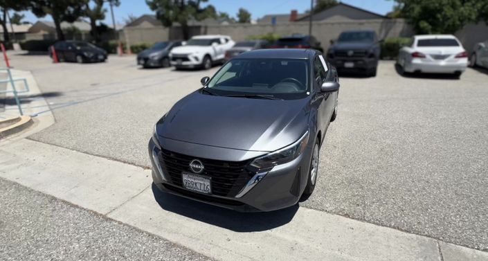 Thumbnail: 2025 Nissan Sentra - 1