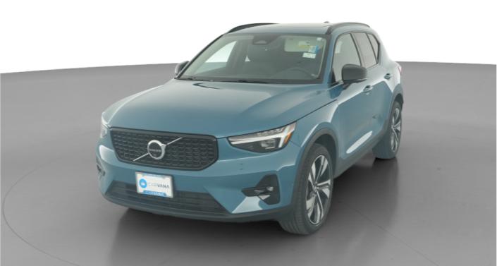 Thumbnail: 2024 Volvo XC40 - 1