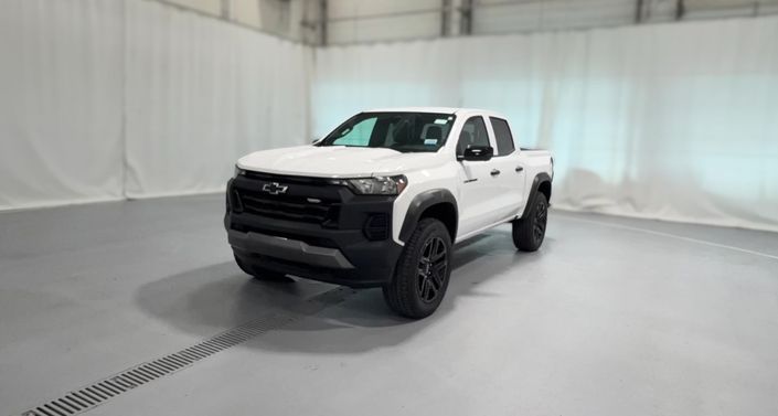 Thumbnail: 2024 Chevrolet Colorado - 1