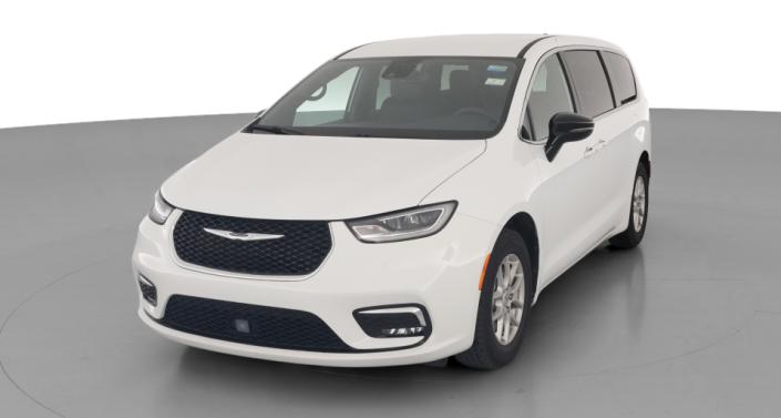 Thumbnail: 2025 Chrysler Pacifica - 1