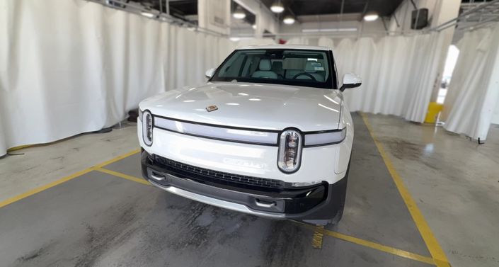 Thumbnail: 2022 Rivian R1T - 1