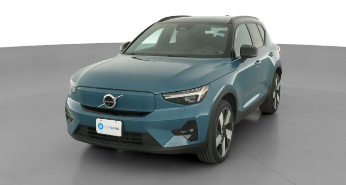 Thumbnail: 2023 Volvo XC40 - 1