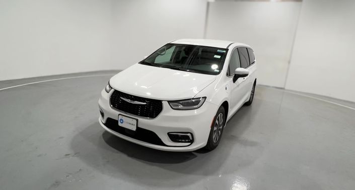 Thumbnail: 2023 Chrysler Pacifica - 1