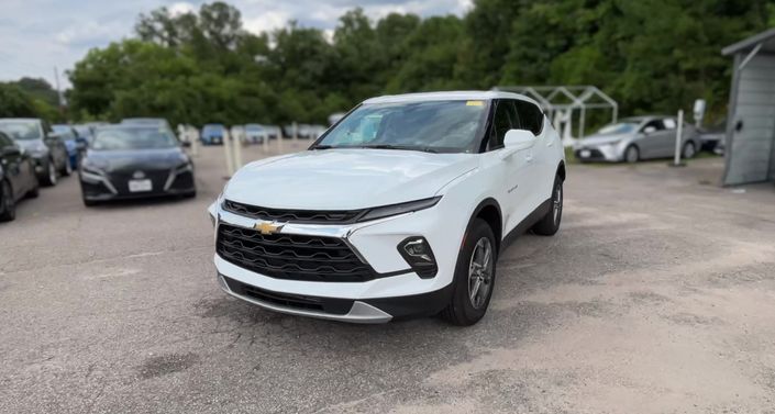 Thumbnail: 2026 Chevrolet Blazer - 1