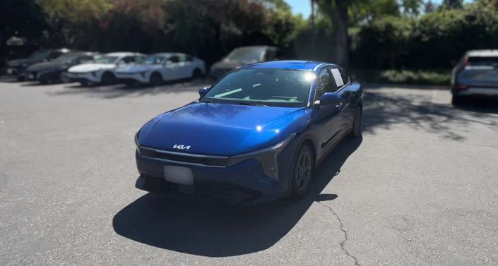 Thumbnail: 2026 Kia K4 - 1