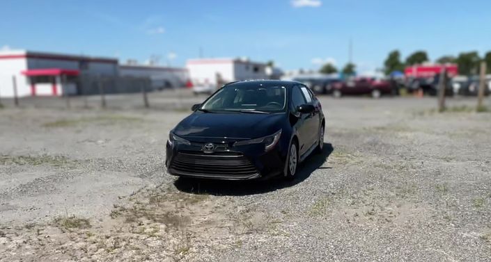 Thumbnail: 2025 Toyota Corolla - 1