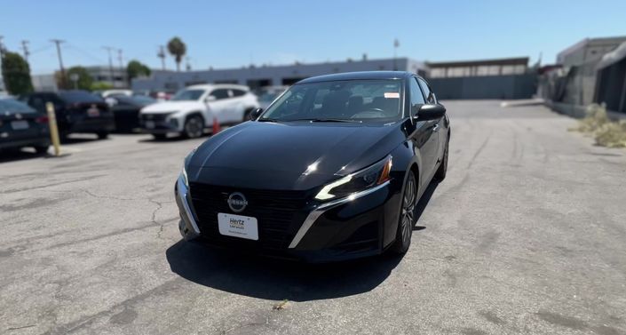 Thumbnail: 2025 Nissan Altima - 1