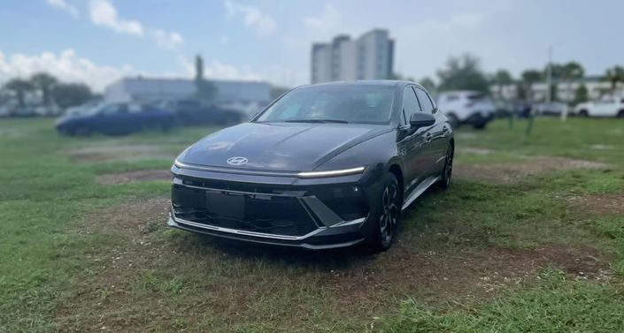Thumbnail: 2025 Hyundai Sonata - 1