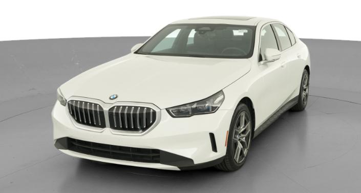Thumbnail: 2026 BMW 5 Series - 1