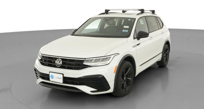 Thumbnail: 2023 Volkswagen Tiguan - 1
