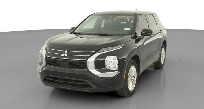 Thumbnail: 2022 Mitsubishi Outlander - 1