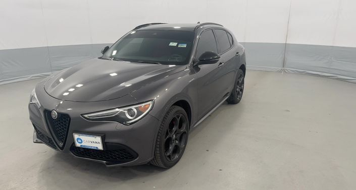 Thumbnail: 2023 Alfa Romeo Stelvio - 1