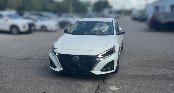 Thumbnail: 2025 Nissan Altima - 1