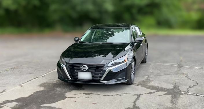 Thumbnail: 2025 Nissan Altima - 1