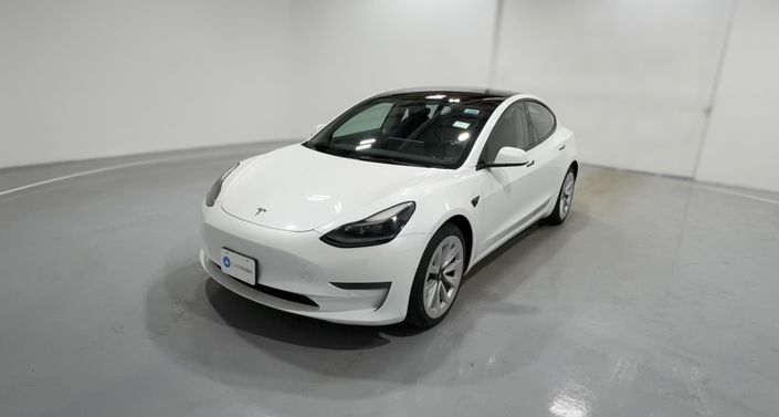 Thumbnail: 2022 Tesla Model 3 - 1