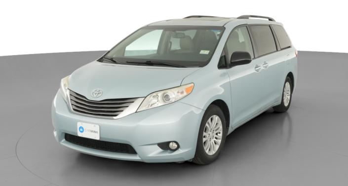 Thumbnail: 2017 Toyota Sienna - 1