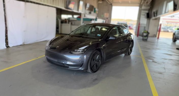Thumbnail: 2021 Tesla Model 3 - 1