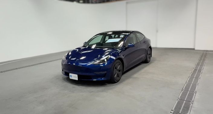 Thumbnail: 2023 Tesla Model 3 - 1