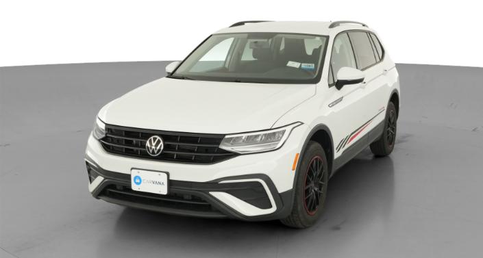 Thumbnail: 2022 Volkswagen Tiguan - 1