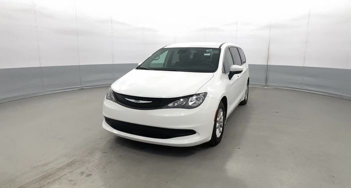 Thumbnail: 2023 Chrysler Voyager - 1
