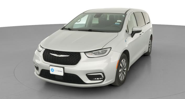 Thumbnail: 2023 Chrysler Pacifica - 1