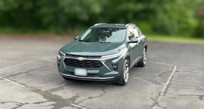 Thumbnail: 2025 Chevrolet Trax - 1