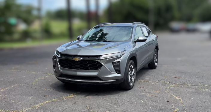 Thumbnail: 2025 Chevrolet Trax - 1