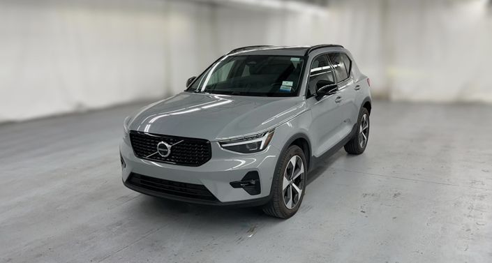 Thumbnail: 2026 Volvo XC40 - 1