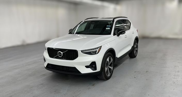 Thumbnail: 2026 Volvo XC40 - 1