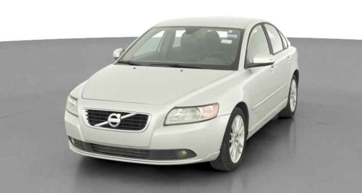Thumbnail: 2011 Volvo S40 - 1