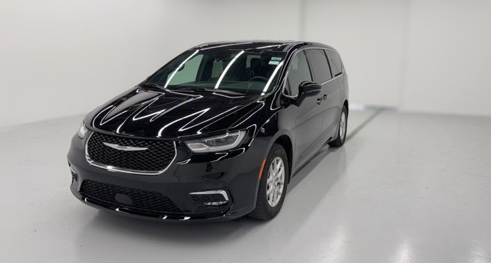 Thumbnail: 2025 Chrysler Pacifica - 1