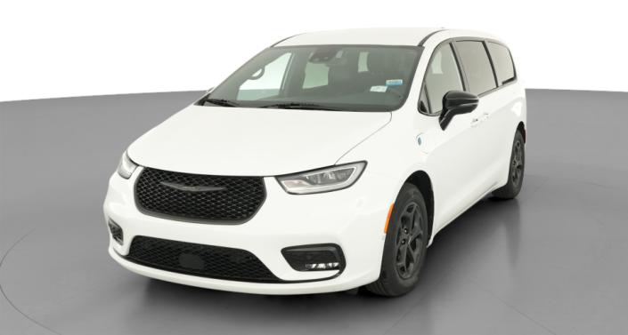 Thumbnail: 2024 Chrysler Pacifica - 1