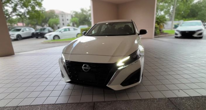 Thumbnail: 2025 Nissan Altima - 1
