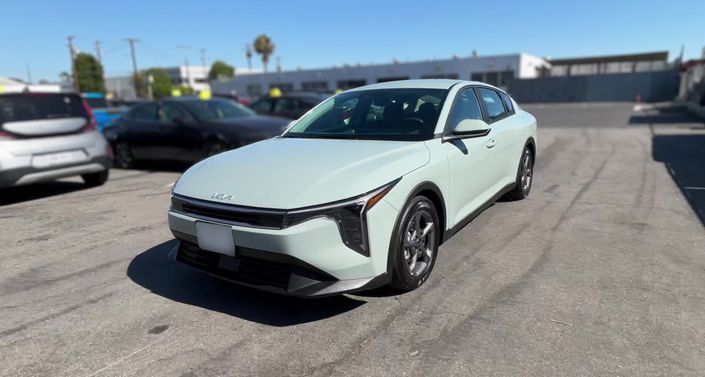 Thumbnail: 2026 Kia K4 - 1
