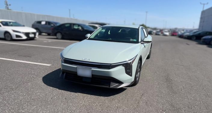 Thumbnail: 2026 Kia K4 - 1