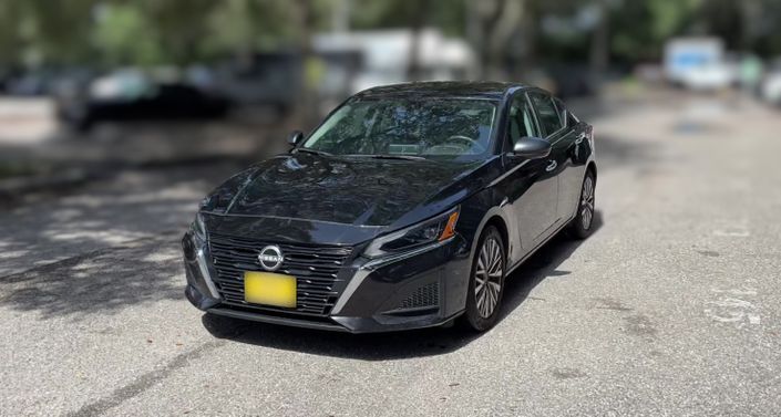 Thumbnail: 2025 Nissan Altima - 1