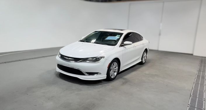Thumbnail: 2017 Chrysler 200 - 1