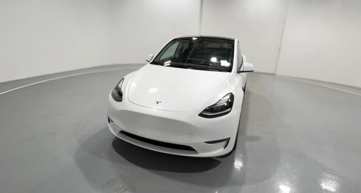 Thumbnail: 2023 Tesla Model Y - 1