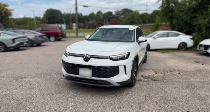 Thumbnail: 2026 Volkswagen Tiguan - 1