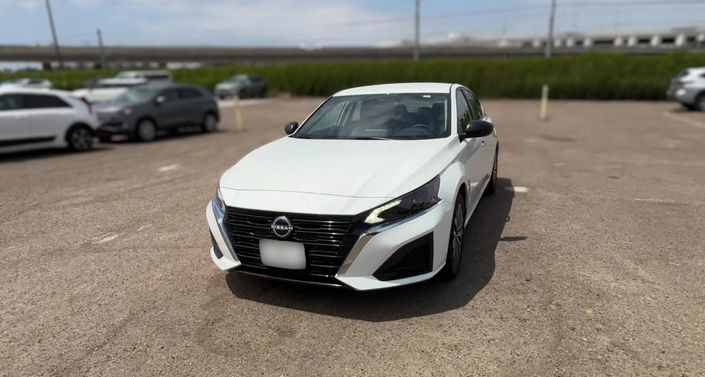 Thumbnail: 2025 Nissan Altima - 1